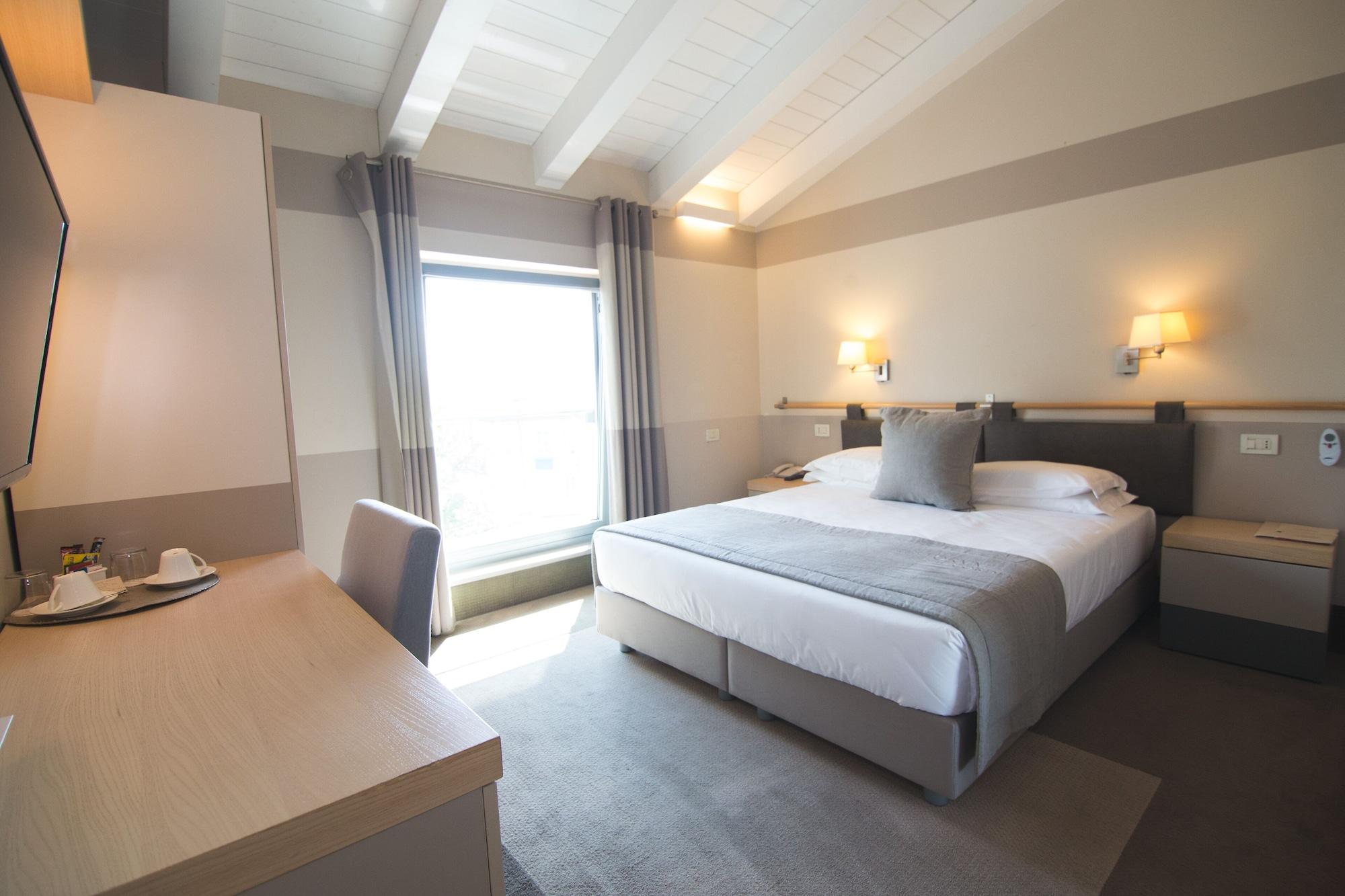 Hotel Le Corderie ตรีเอสเต ภายนอก รูปภาพ